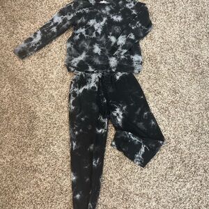 Black and Gray Tie-Dye Lounge Set